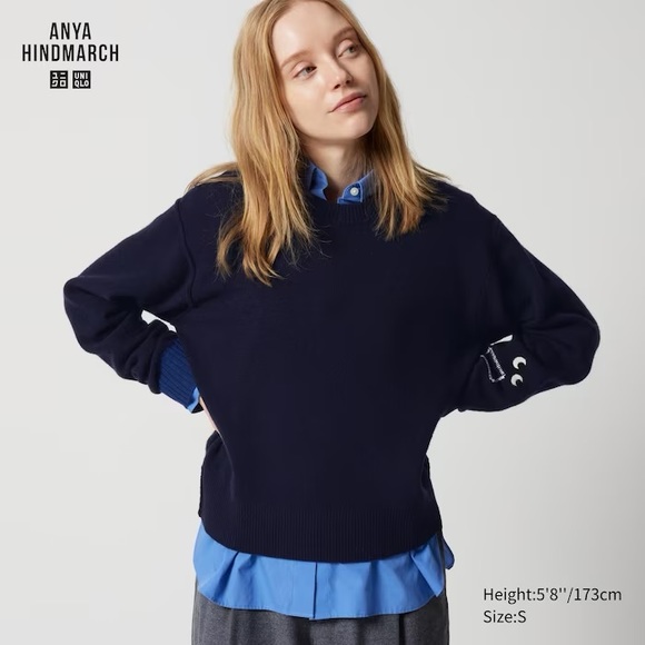 NWT Anya Hindmarch Uniqlo Sweater Navy SOLD OUT - Picture 1 of 5